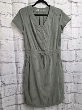 REI Savanna Trails Dress Size Medium